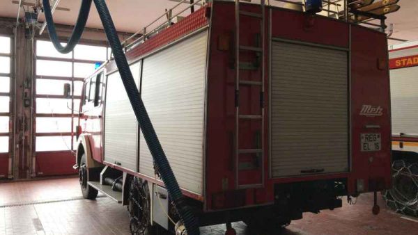 Autospeciale stingere incendii Autospecială de stingere a incendiilor MERCEDES